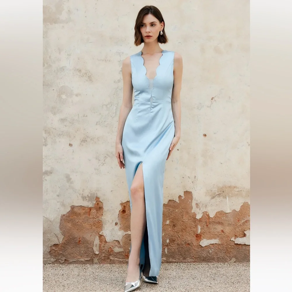 Commense Scalloped edge Blue Floor Length Dress - Picture 3 of 5